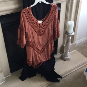 “Inner Hippie” Rust Woven Top! Sz Large!